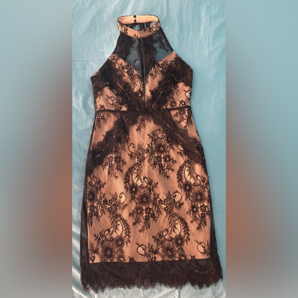 ASTR High Neck Lace Backless Dress. Size M. Black lace and tan underlay
